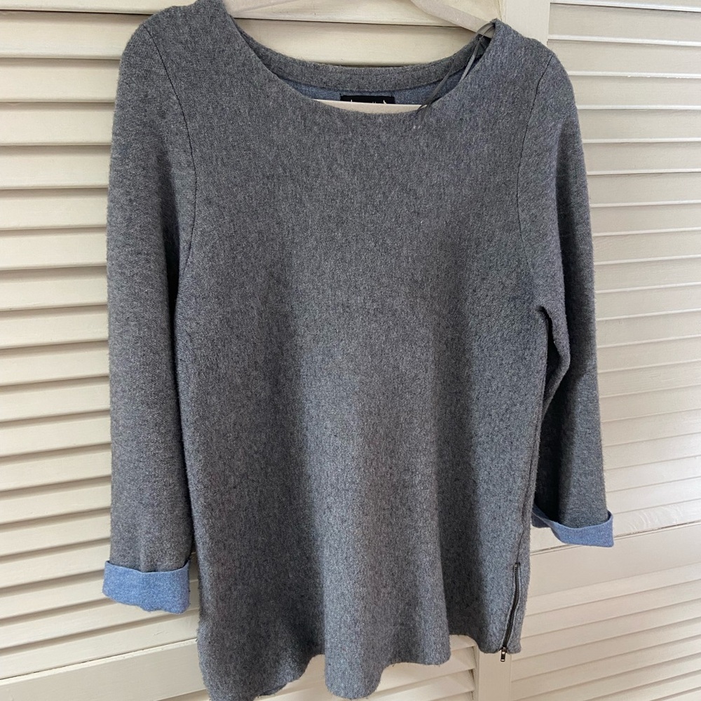Nanette by Nanette Lepore grey/blue pullover sweater